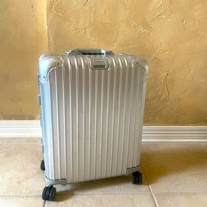 Rimowa Original Cabin carry-on suitcase